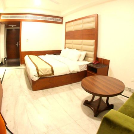 Hotel Ambica Katra Katra  Eksteriør billede