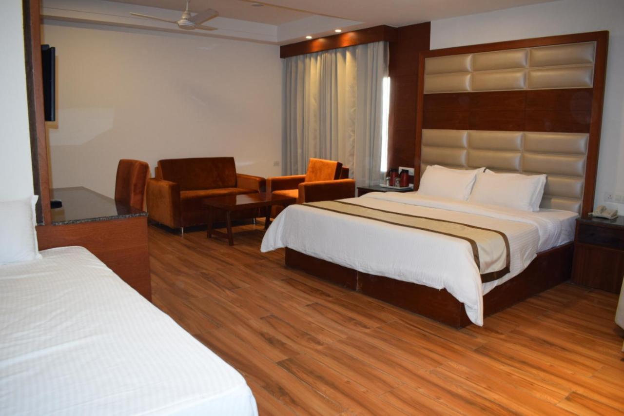Hotel Ambica Katra Katra  Eksteriør billede