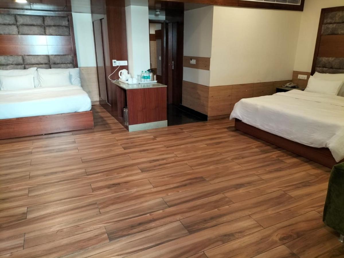 Hotel Ambica Katra Katra  Eksteriør billede