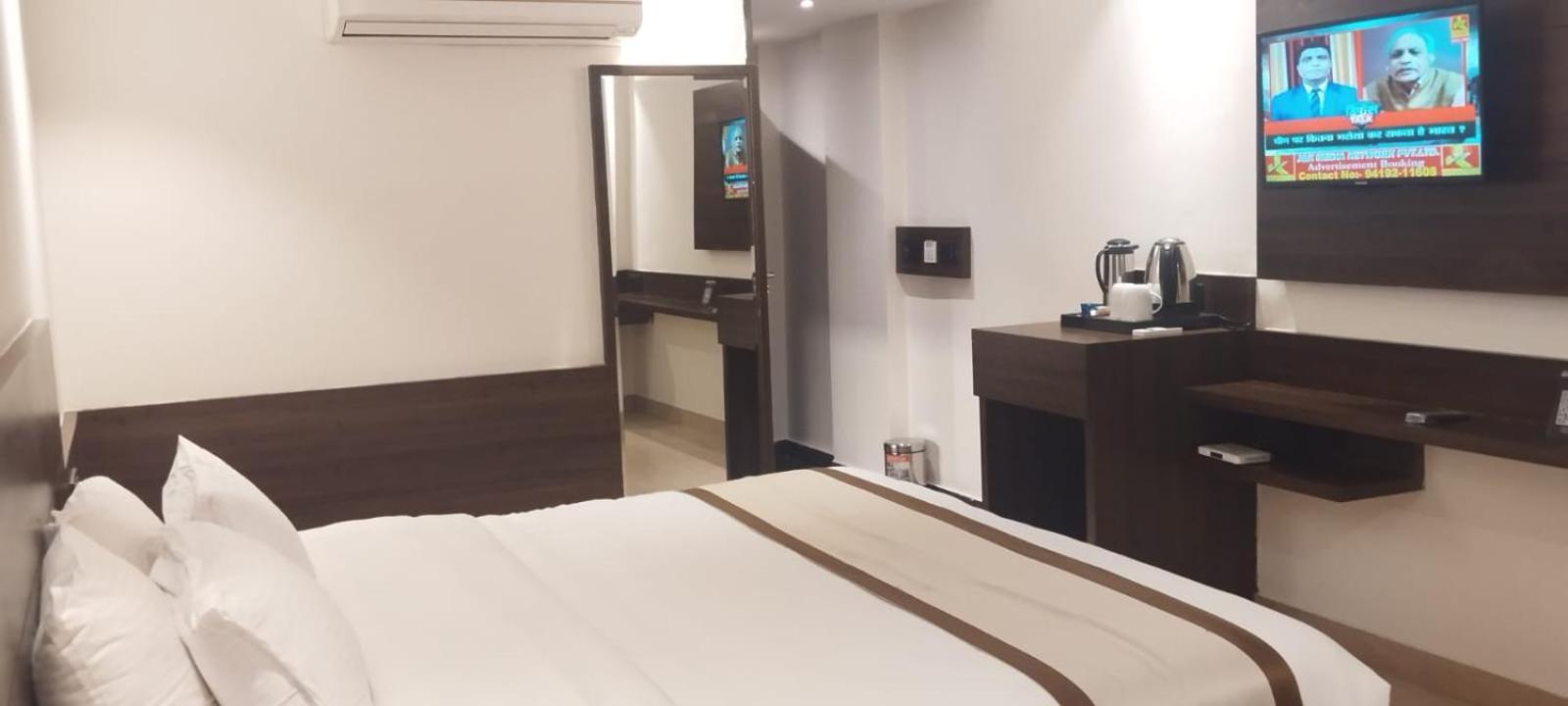 Hotel Ambica Katra Katra  Eksteriør billede