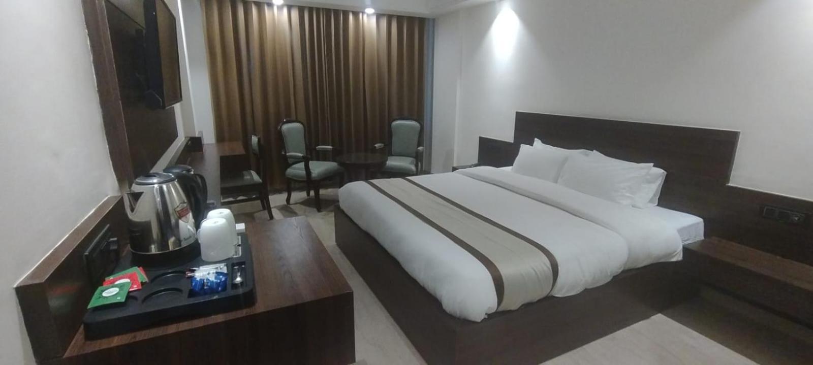 Hotel Ambica Katra Katra  Eksteriør billede