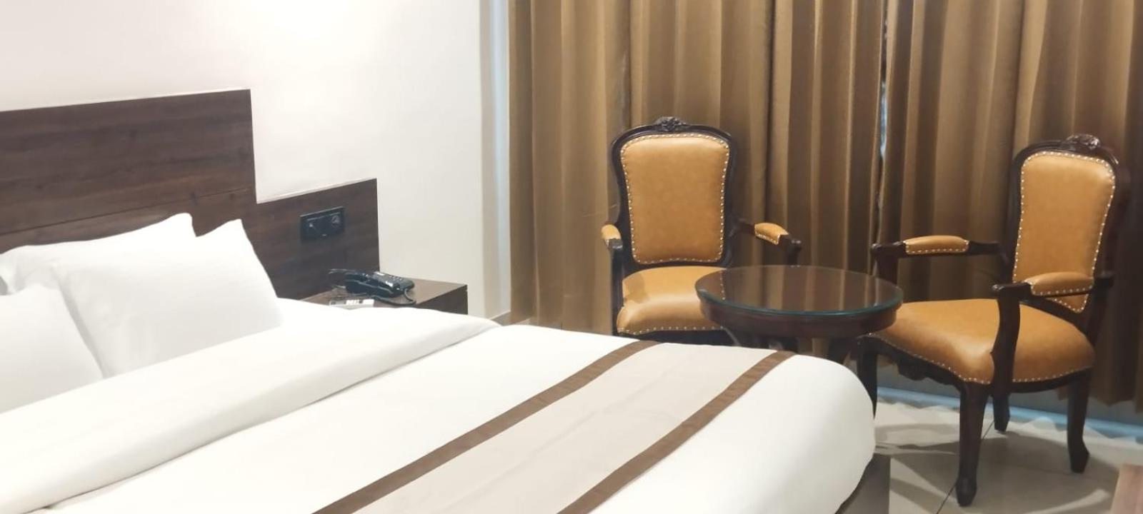 Hotel Ambica Katra Katra  Eksteriør billede