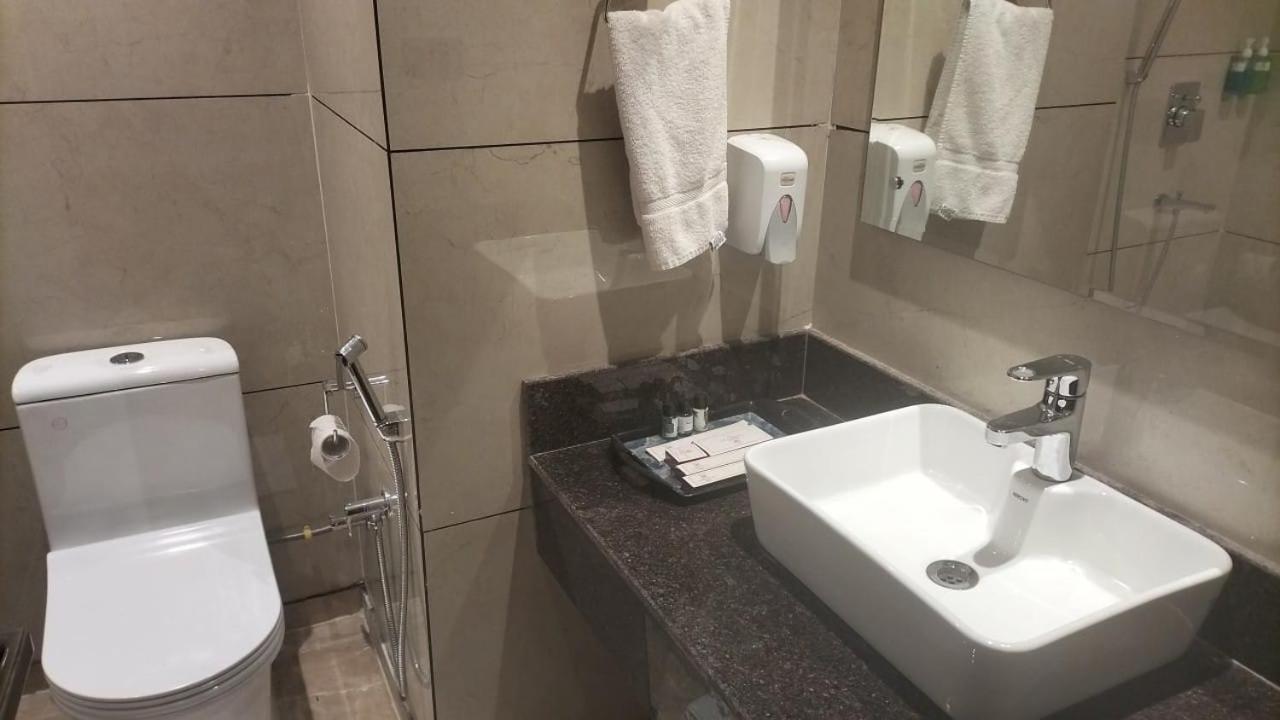 Hotel Ambica Katra Katra  Eksteriør billede
