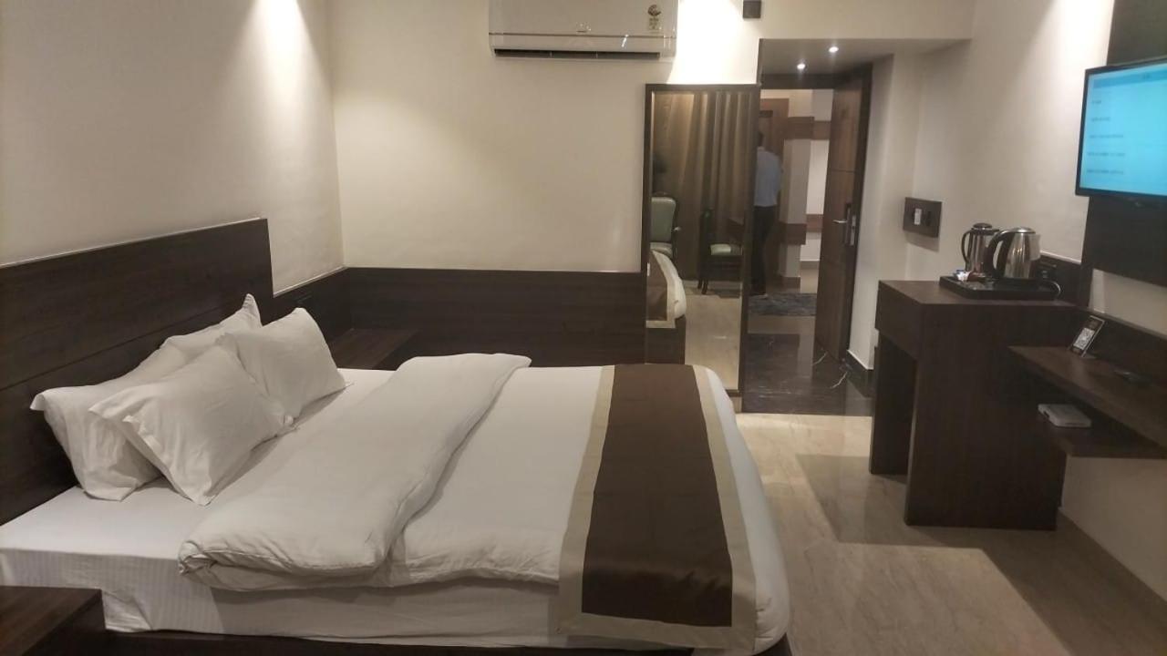 Hotel Ambica Katra Katra  Eksteriør billede